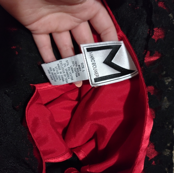 Silky top with lace cover - Picture 3 of 4